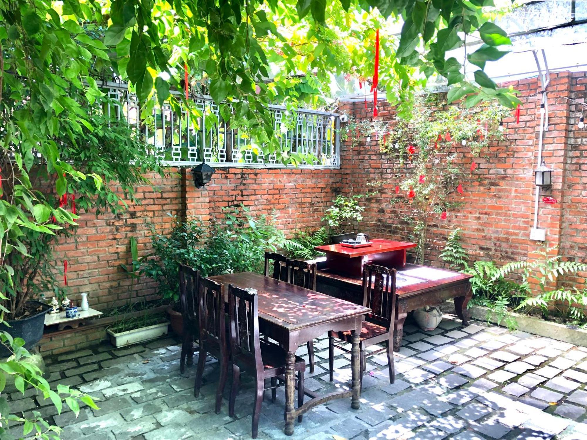 Q'Tropical Garden Homestay Hue Exterior foto